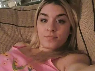Amateur meid masturbeert en speelt anale gratis sex film spelletjes bij casting