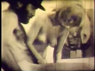 We kunnen wat van deze lang sex film kleren kwijtraken